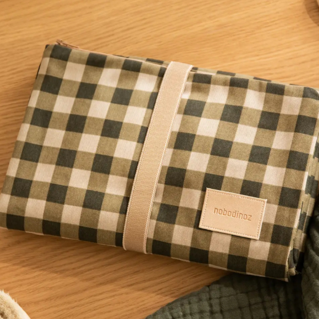 Hyde Park On-the-Go Changing Pad