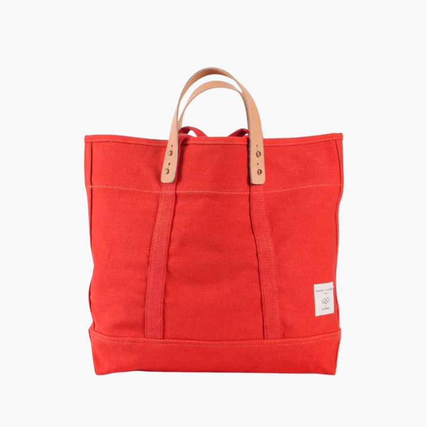 Small East West Tote