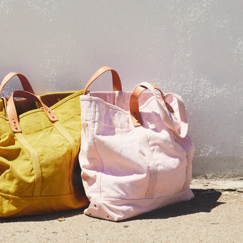 Large East West Tote