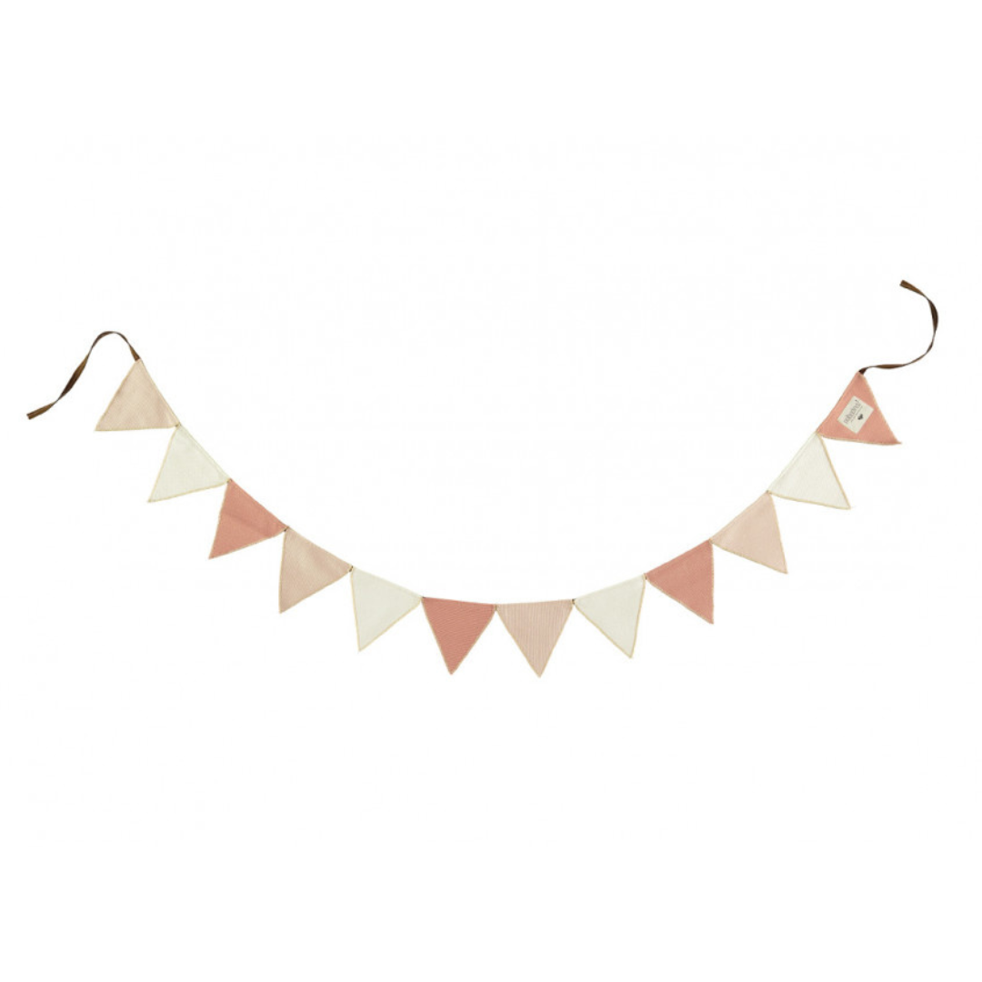 Bahia Garland