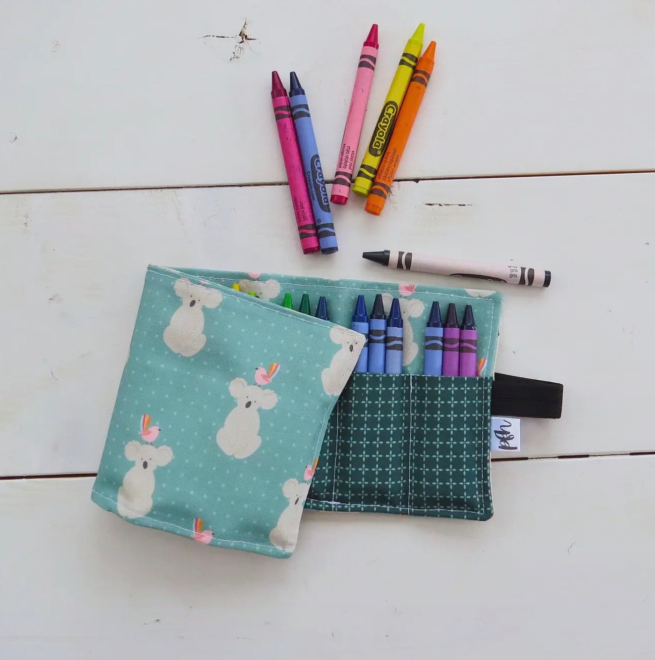 Crayon Holder Roll-Up