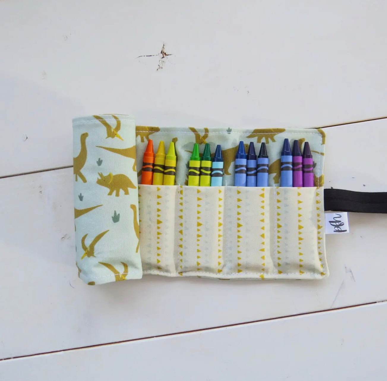 Crayon Holder Roll-Up