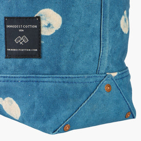 Large East West Tote
